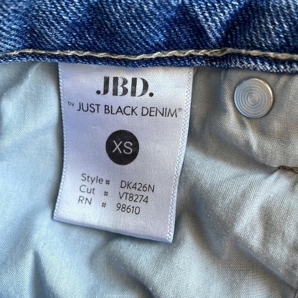 Just Black Distressed Denim Skirt - Picture 4 of 5